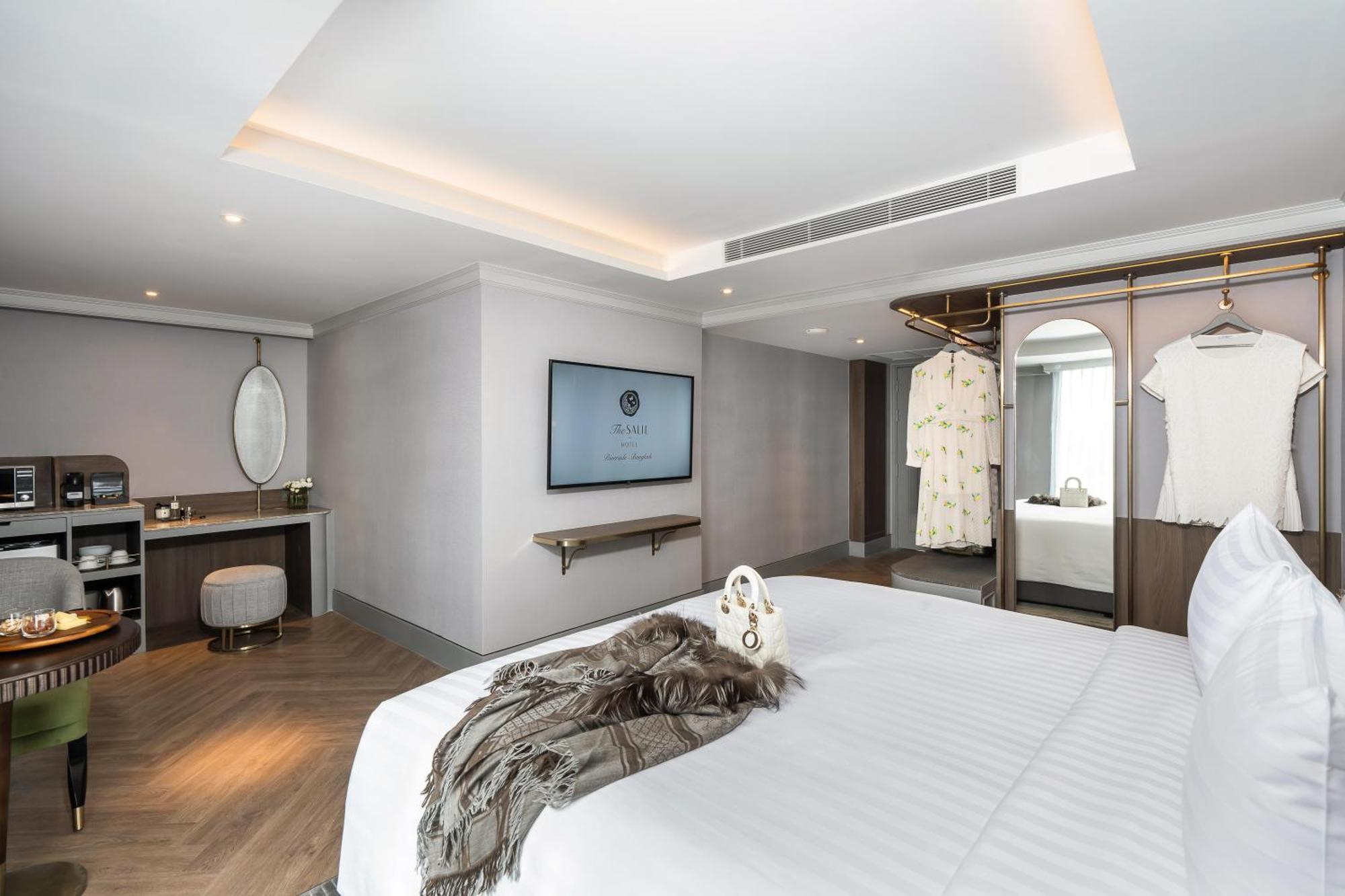 The Salil Hotel Riverside Bangkok Dış mekan fotoğraf Deluxe Room